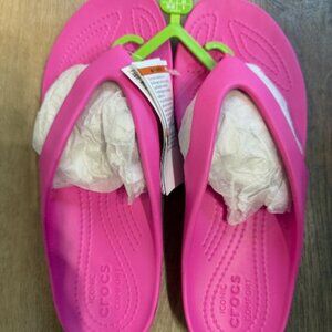 NEW Crocs Women's Sandals Flip Flops Size 8